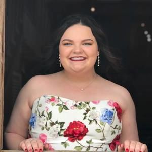 Meet your Posher, Sara blair